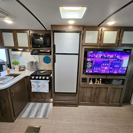 Gilchrist Hailey'S Beach-N-Bay Rv Resort מראה חיצוני תמונה