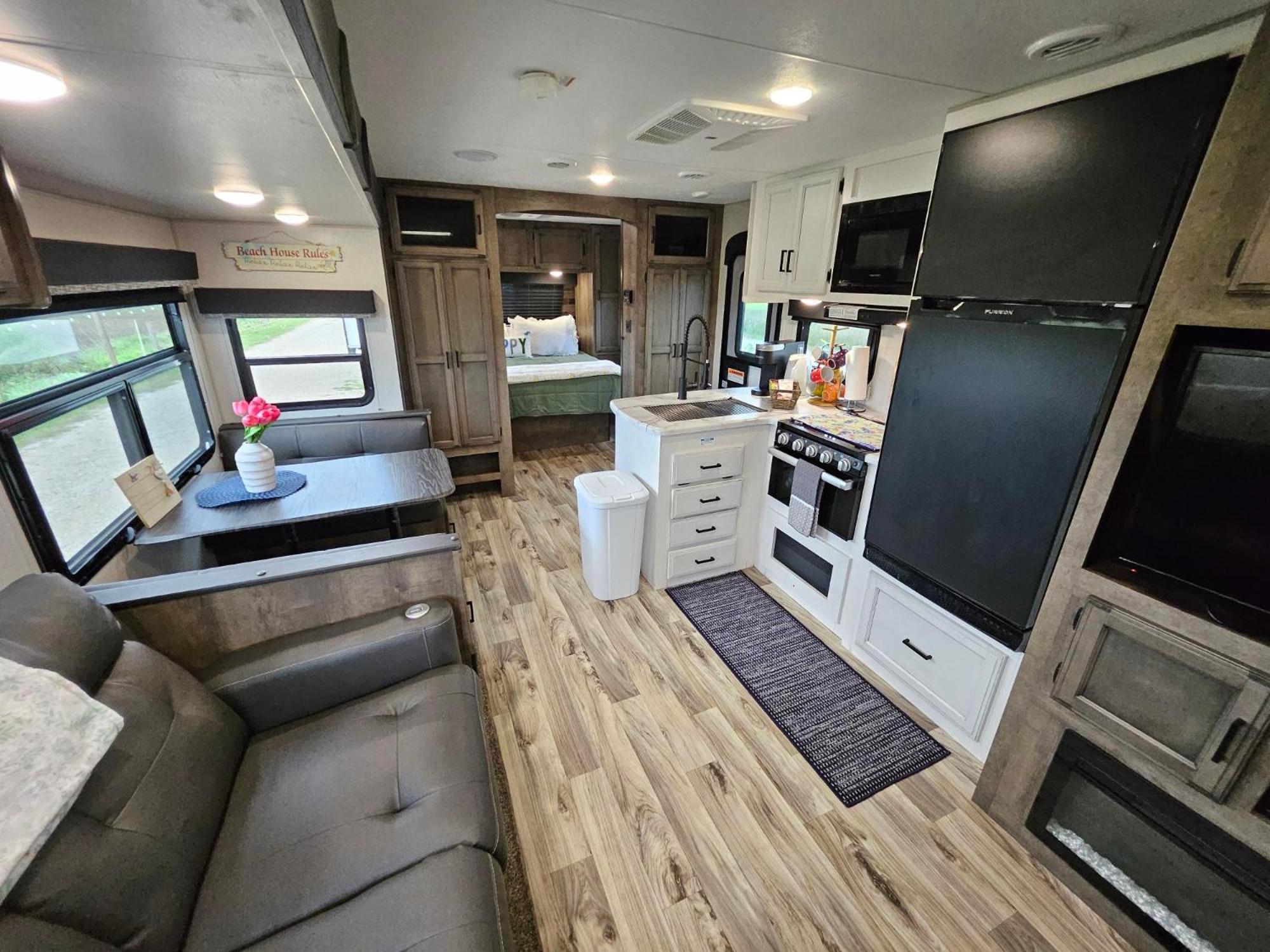 Gilchrist Hailey'S Beach-N-Bay Rv Resort מראה חיצוני תמונה