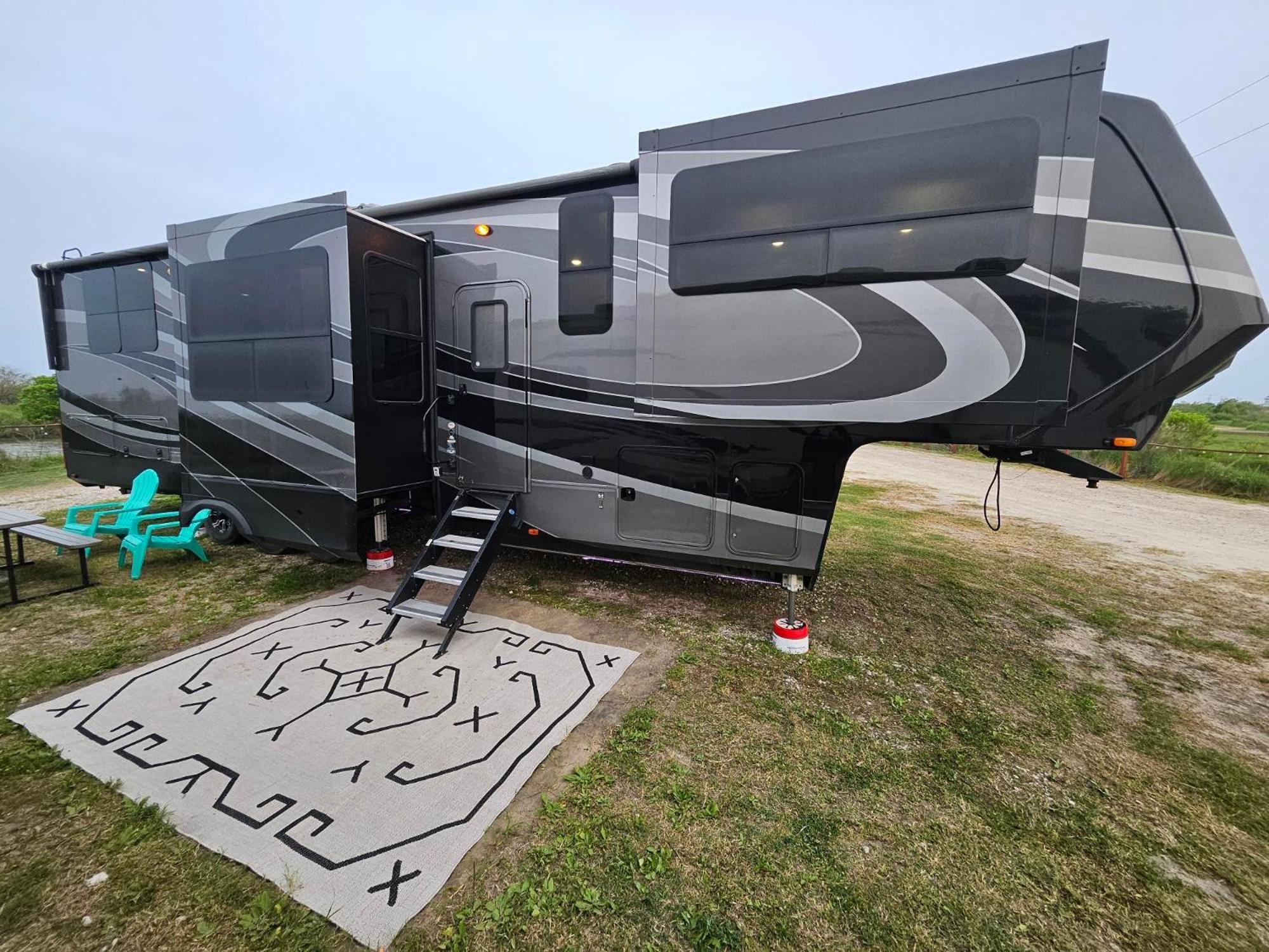Gilchrist Hailey'S Beach-N-Bay Rv Resort מראה חיצוני תמונה
