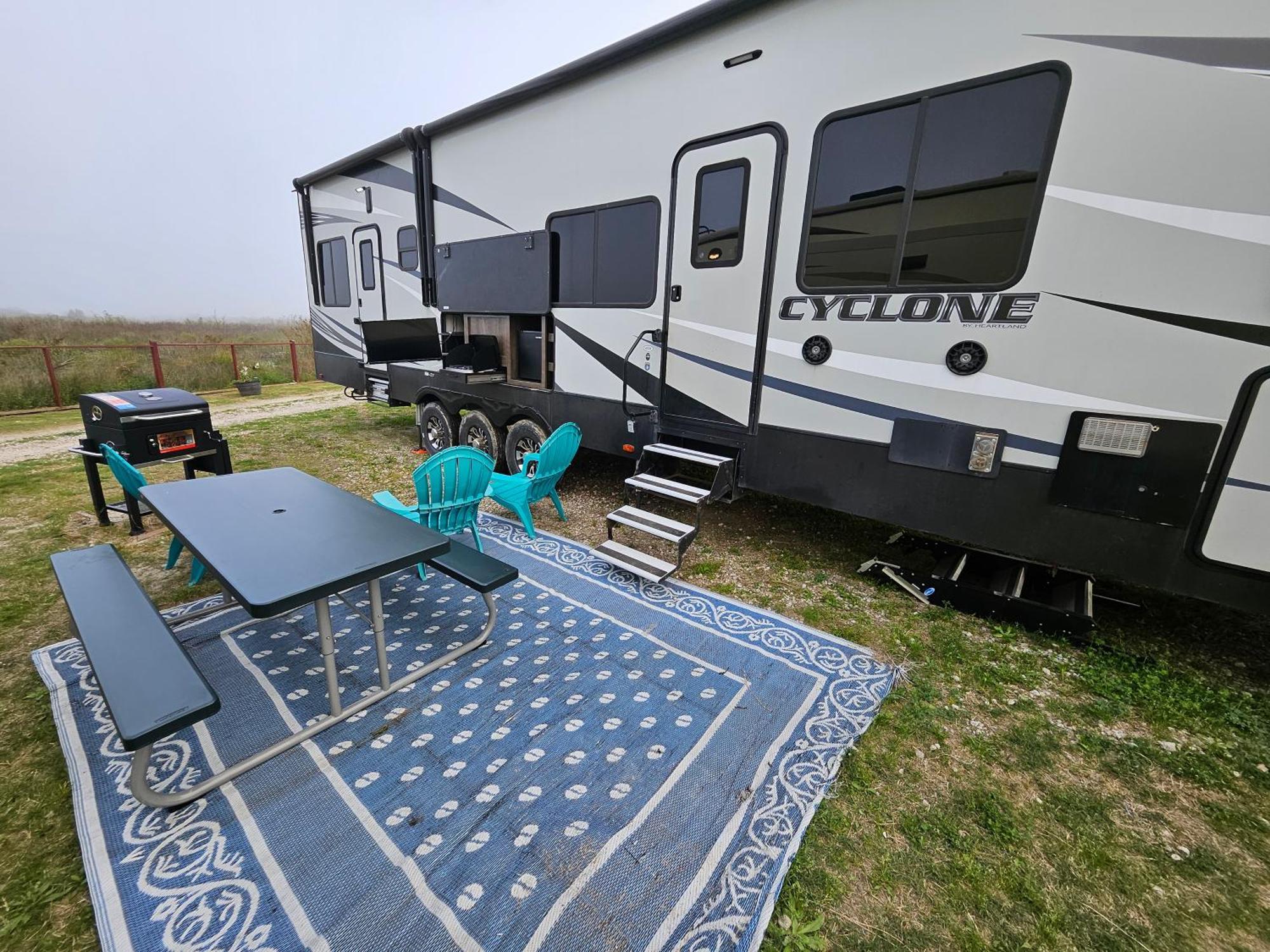 Gilchrist Hailey'S Beach-N-Bay Rv Resort מראה חיצוני תמונה