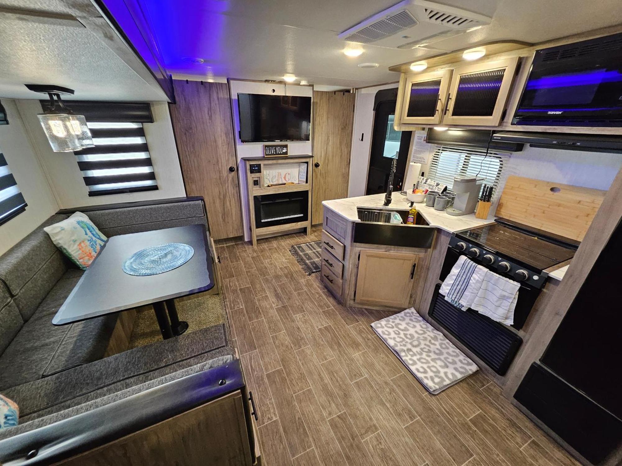 Gilchrist Hailey'S Beach-N-Bay Rv Resort מראה חיצוני תמונה